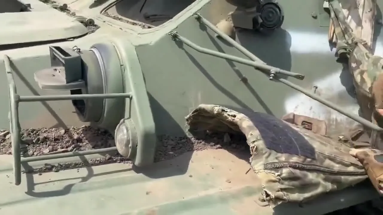 Preview for Fella From The Ministry Of Ungentlemanly Warfare on X- 'Russian body armour loool 😆 https---t.co-tc73rJFSpQ' - X