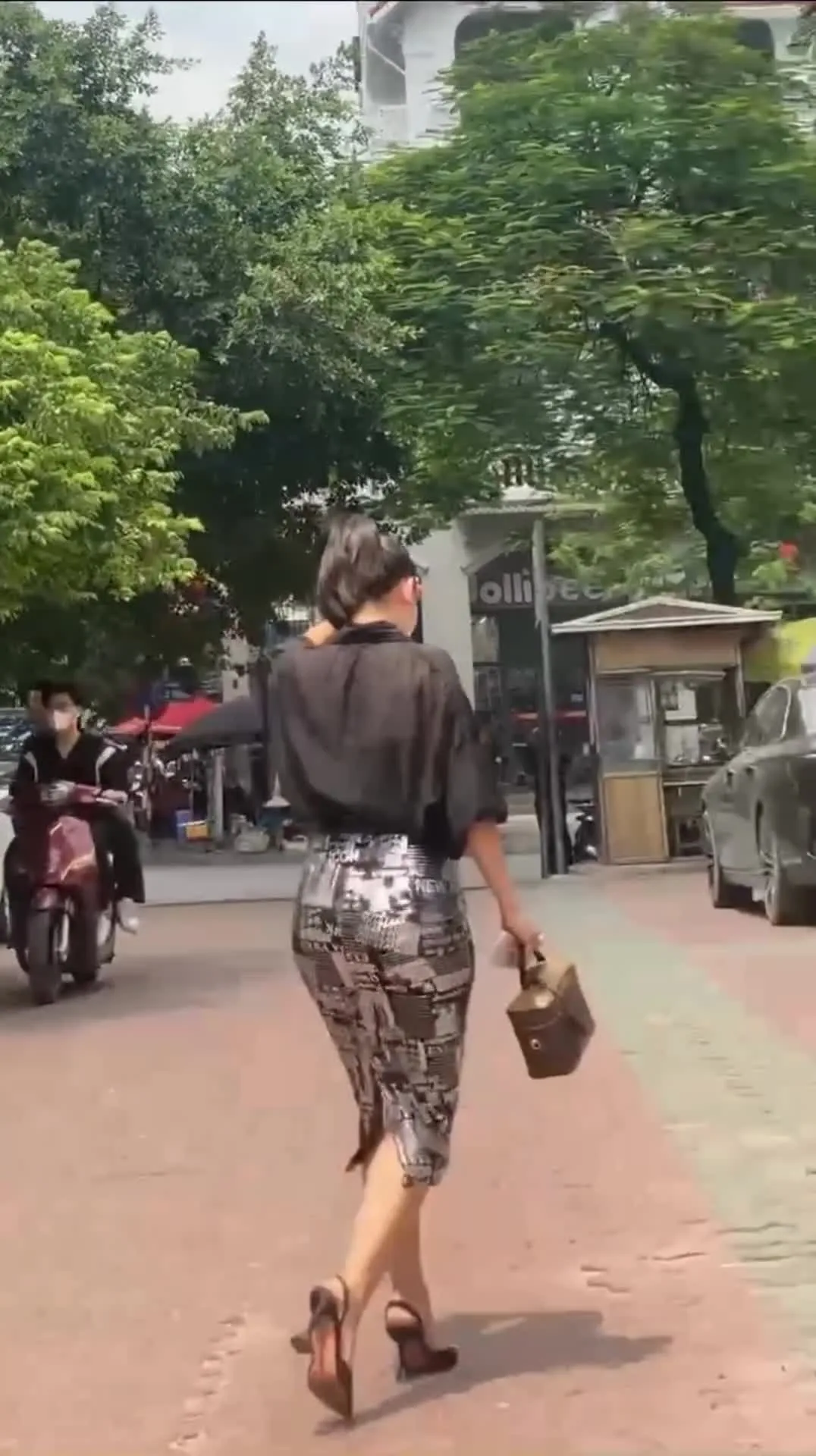 Preview for 58976479