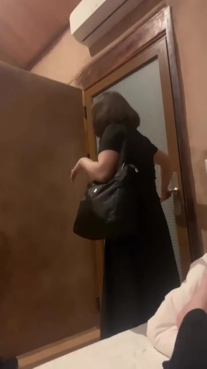 Preview for Video 1399642