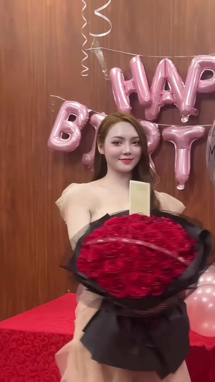 Preview for Video 1362541