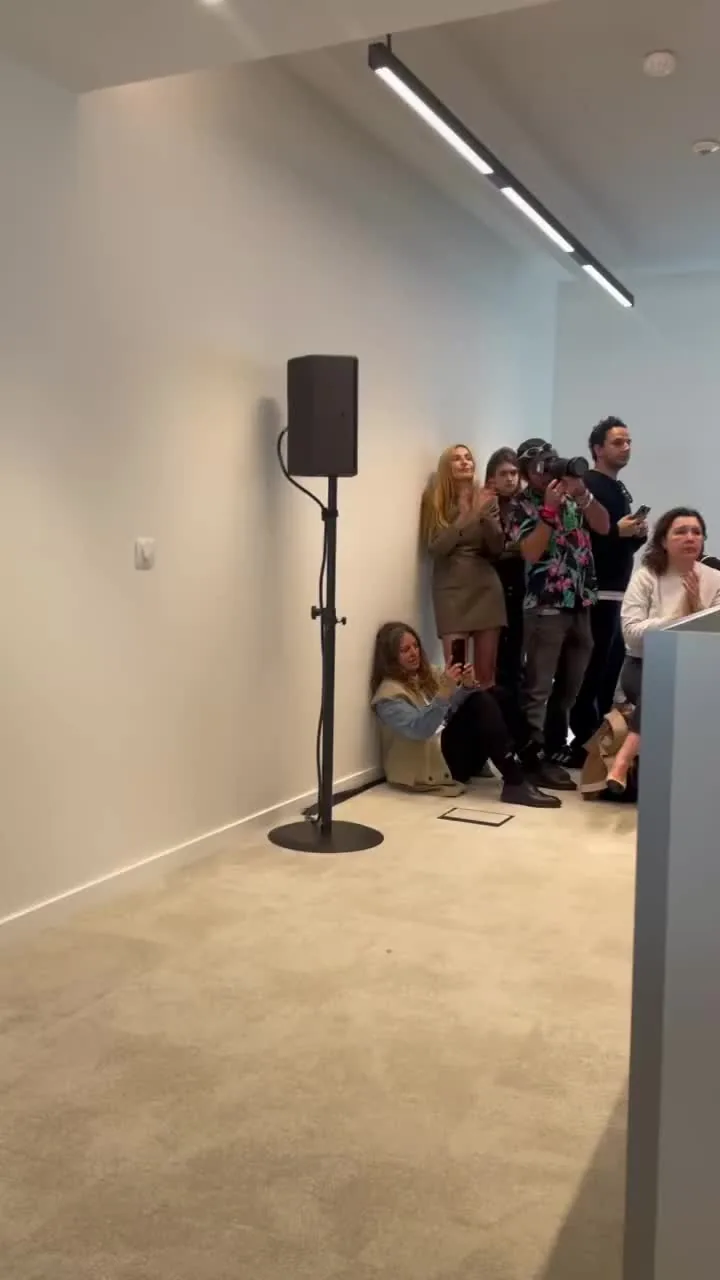 Preview for Video 1294066